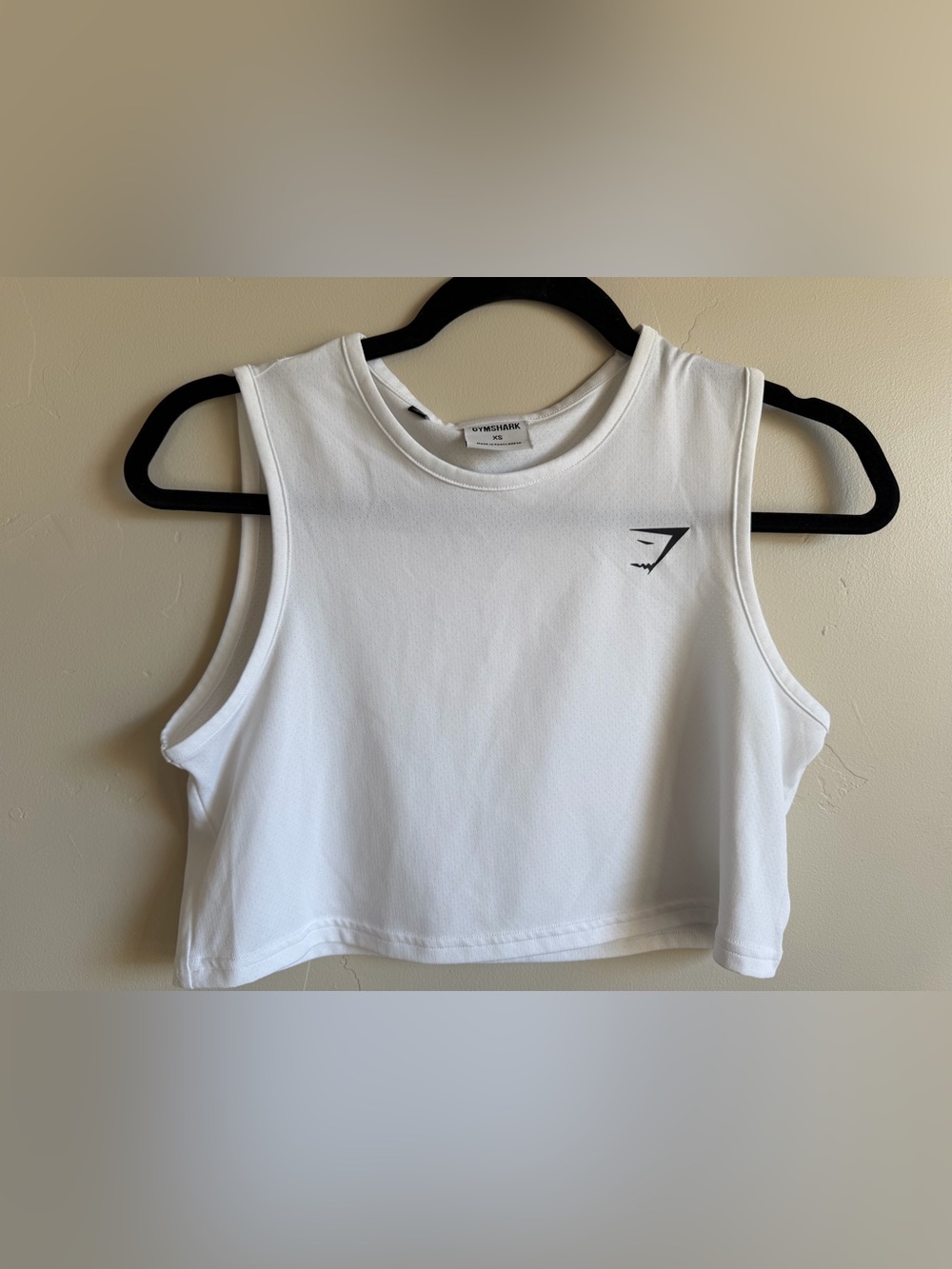 Women’s Gymshark White Cropped Muscle Tank Size XS